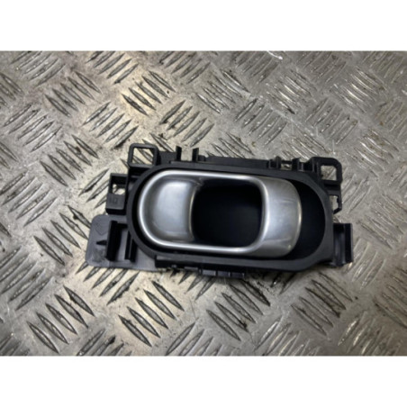 Poignee interieur avant droit CITROEN C3 3 PHASE 1 d’occasion