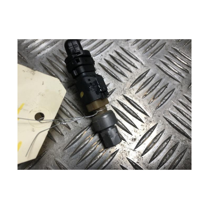 Pressostat de climatisation PEUGEOT 5008 2 PHASE 2 d’occasion