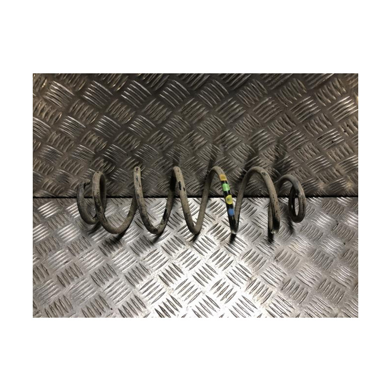 Ressort de suspension arriere PEUGEOT 5008 2 PHASE 2 d’occasion