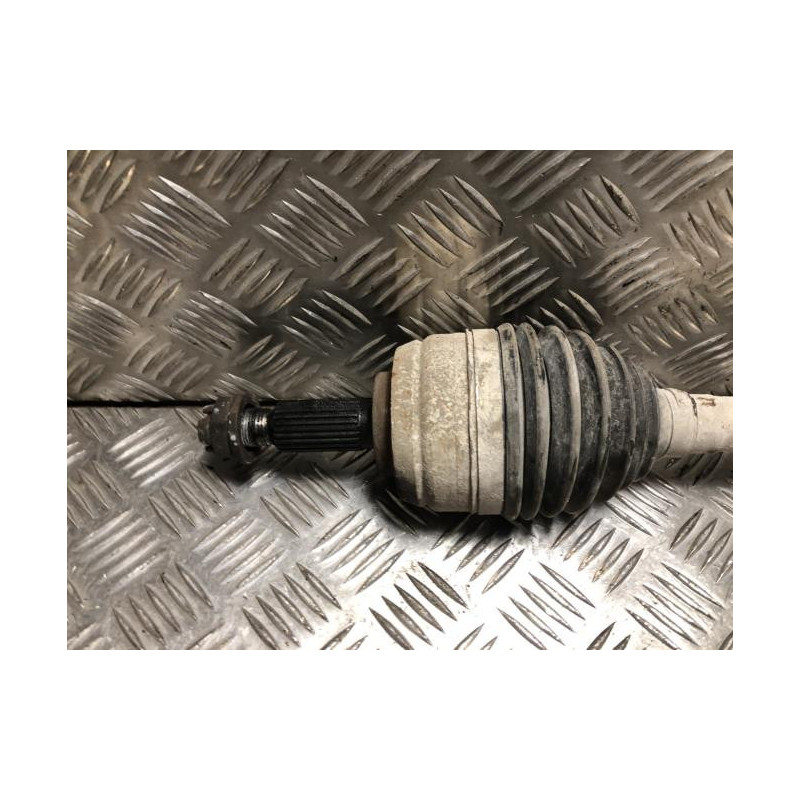 Cardan gauche (transmission) DACIA DUSTER 2 PHASE 1 d’occasion