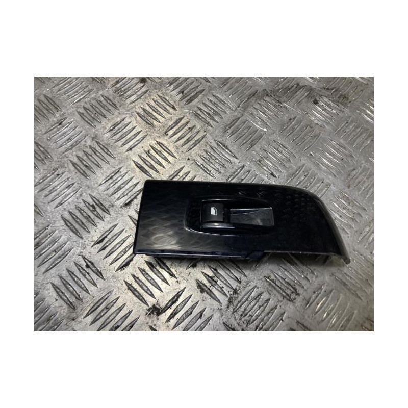 Interrupteur de leve vitre avant droit CITROEN C3 3 PHASE 1 d’occasion