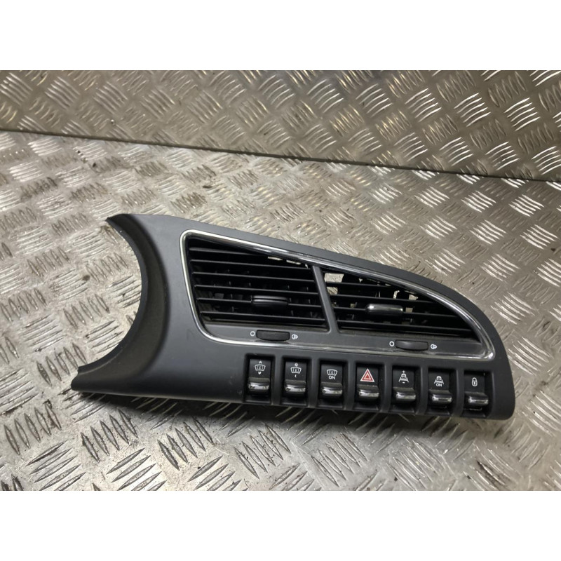 Aerateur tableau de bord PEUGEOT 3008 1 PHASE 1 d’occasion