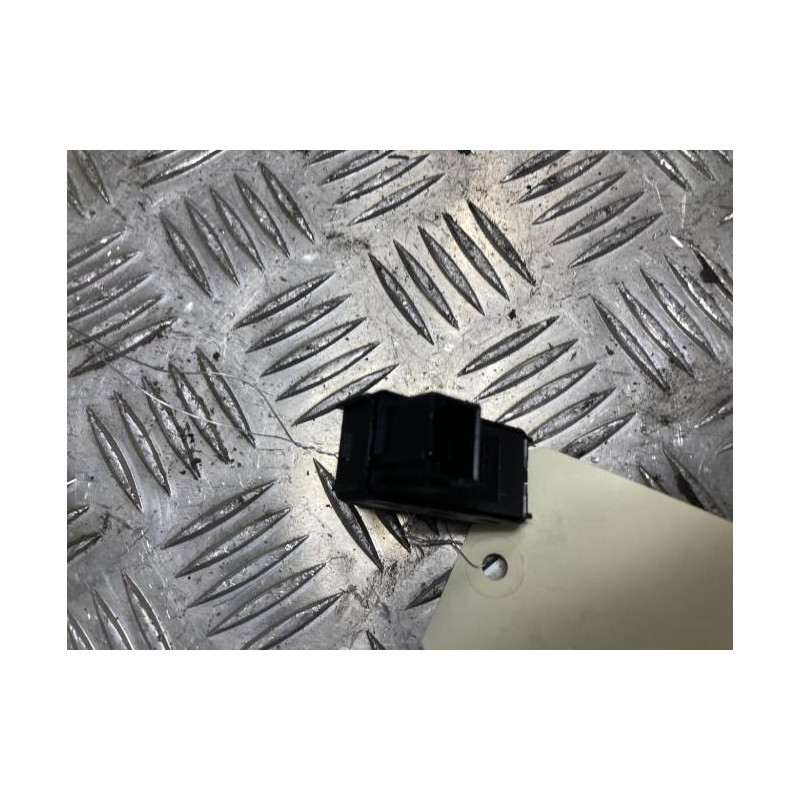 Interrupteur de leve vitre arriere gauche PEUGEOT 3008 1 PHASE 1 d’occasion