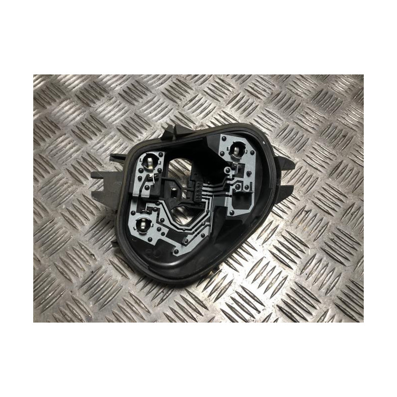 Platine feu arriere droit PEUGEOT 208 1 PHASE 1 d’occasion