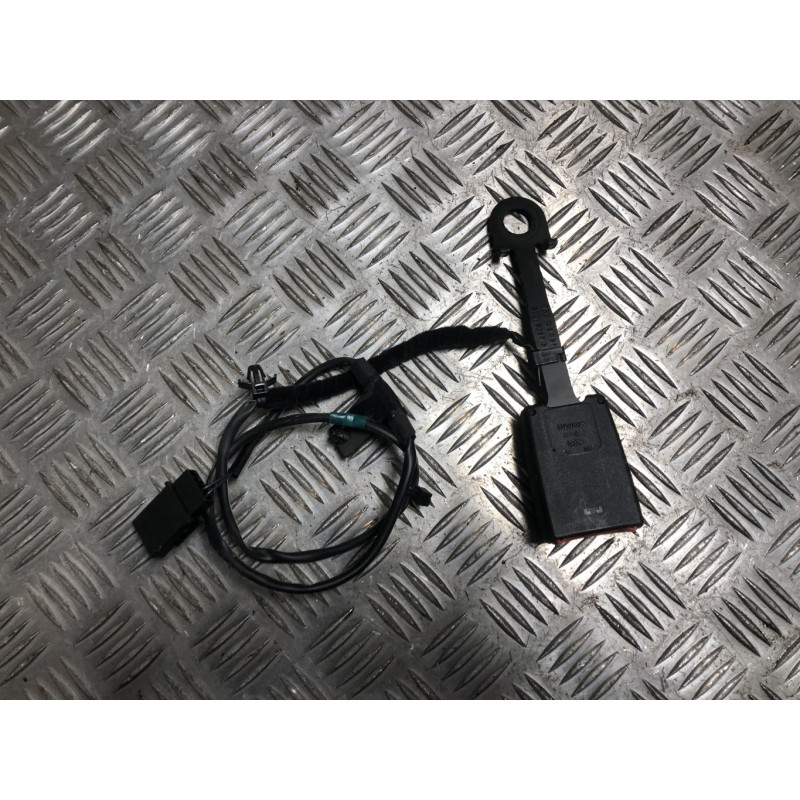 Attache ceinture avant gauche FIAT BRAVO 2 d’occasion