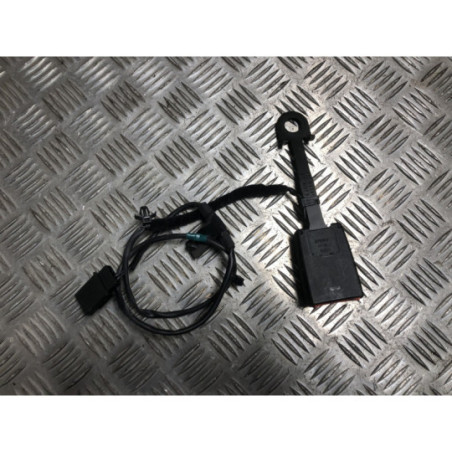 Attache ceinture avant gauche FIAT BRAVO 2 d’occasion