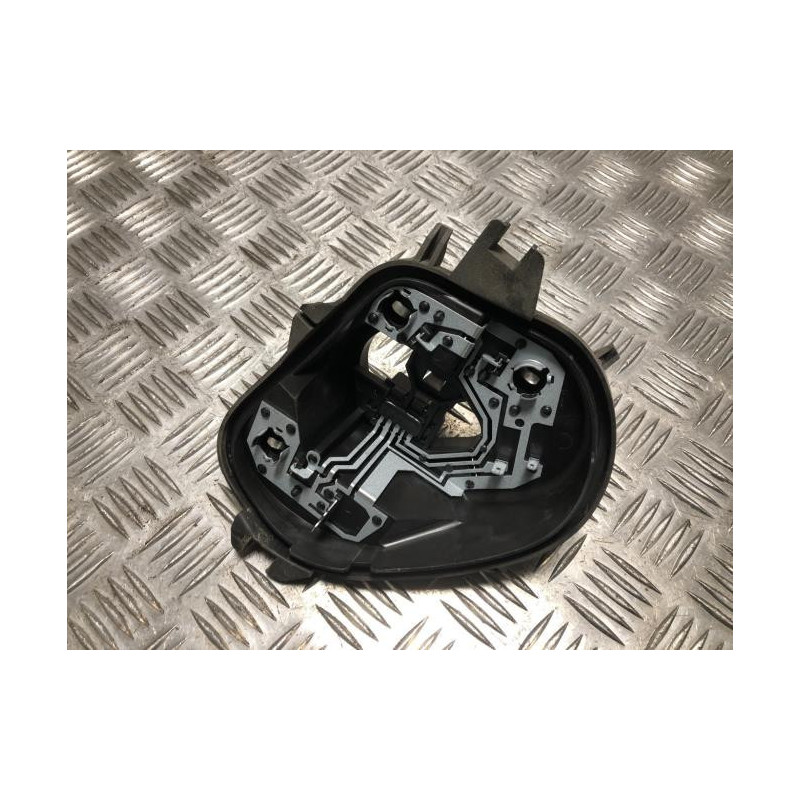 Platine feu arriere gauche PEUGEOT 208 1 PHASE 1 d’occasion