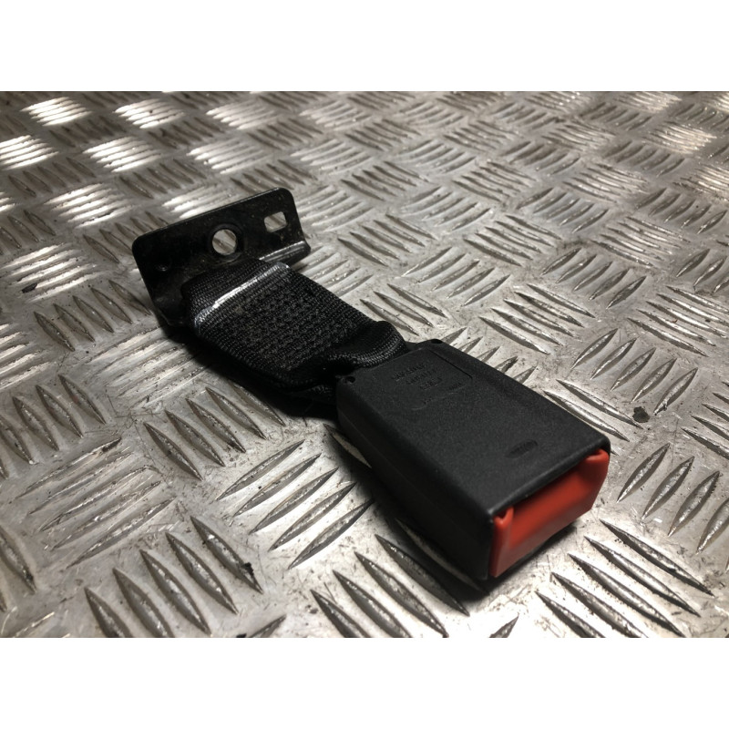 Attache ceinture arriere centrale FIAT BRAVO 2 d’occasion