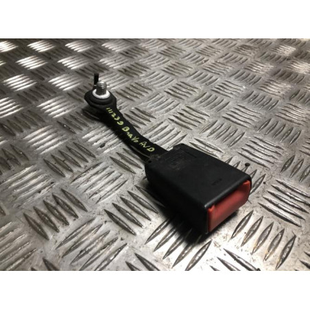 Attache ceinture avant droit FIAT BRAVO 2 d’occasion