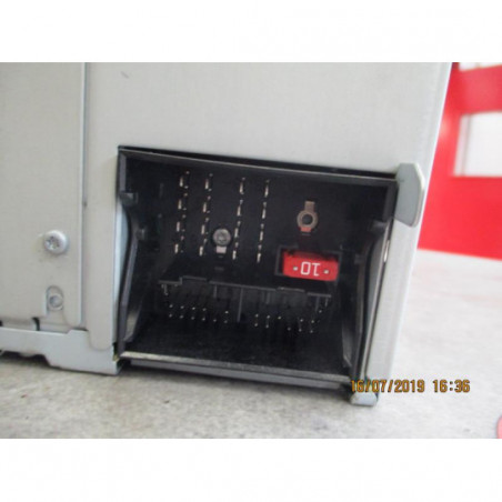 Autoradio d'origine VOLKSWAGEN POLO V (6R/6C) PHASE 1 d’occasion