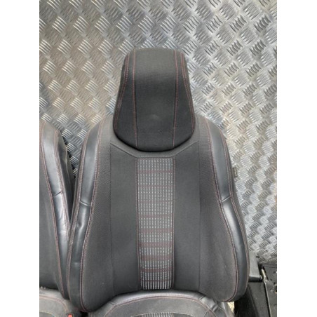 Interieur complet PEUGEOT 308 2 SW PHASE 1 BREAK d’occasion