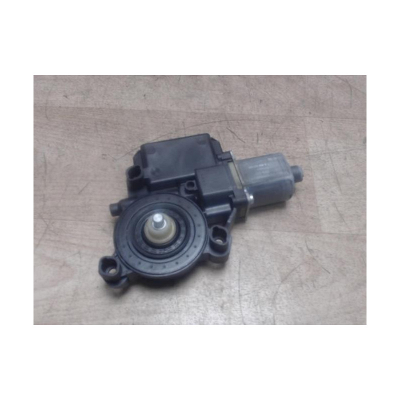 Moteur leve vitre arriere droit VOLKSWAGEN POLO 5 PHASE 2 d’occasion