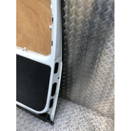 Porte laterale gauche RENAULT KANGOO 2 PHASE 1 d’occasion