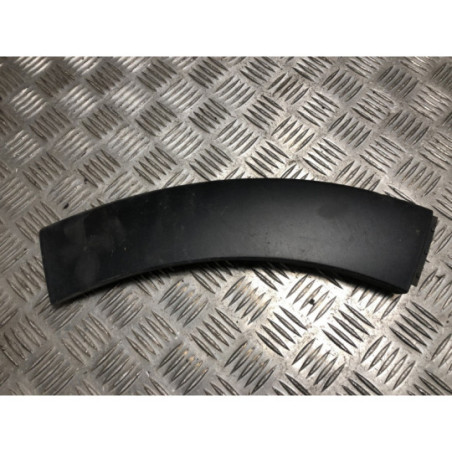 Moulure de pare choc arriere CITROEN C3 3 PHASE 1 d’occasion
