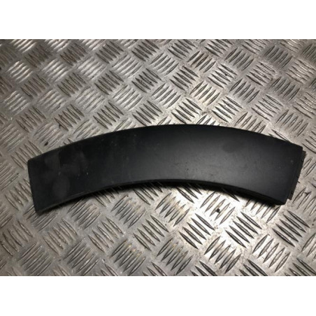 Moulure de pare choc arriere CITROEN C3 3 PHASE 1 d’occasion