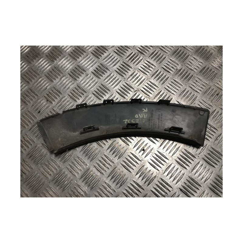 Moulure de pare choc arriere CITROEN C3 3 PHASE 1 d’occasion
