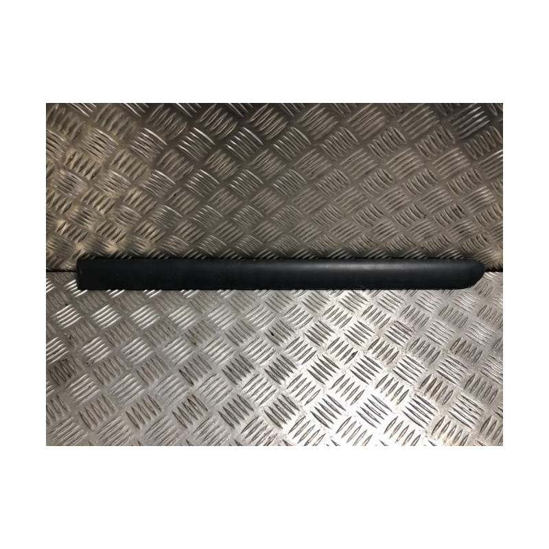 Baguette de porte arriere gauche  PEUGEOT 3008 1 PHASE 1 d’occasion