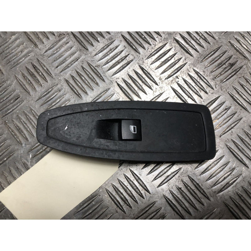 Interrupteur de leve vitre avant droit BMW SERIE 4 F36 GRAN COUPE PHASE 1 d’occasion