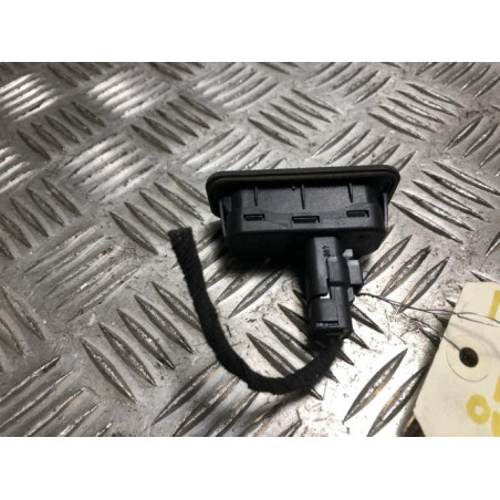 Bouton de coffre RENAULT GRAND MODUS PHASE 2 d’occasion