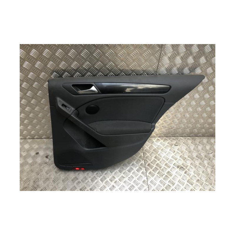 Panneau de porte arriere droit VOLKSWAGEN GOLF 6 d’occasion