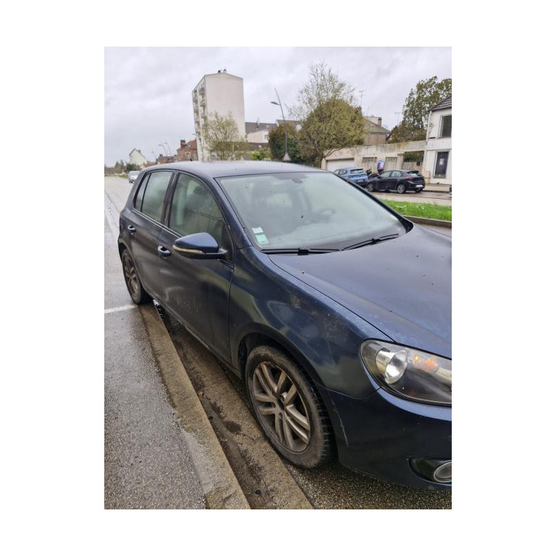 Panneau de porte arriere droit VOLKSWAGEN GOLF 6 d’occasion