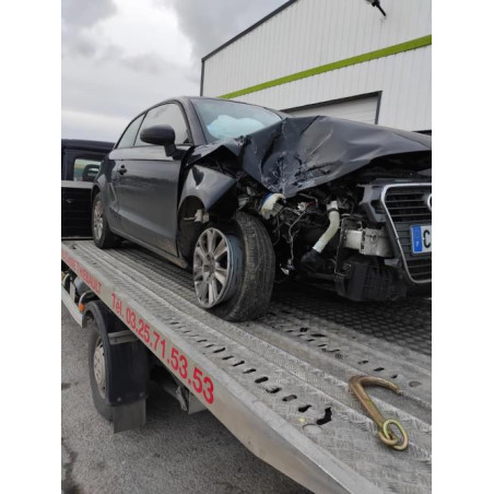Pare choc arriere AUDI A1 1 PHASE 1 d’occasion