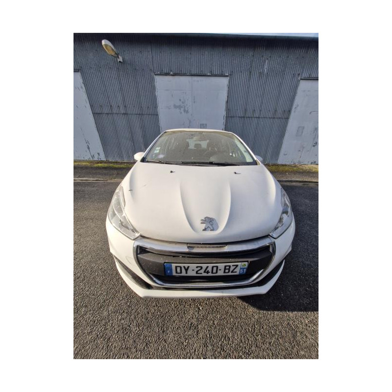Pare choc avant PEUGEOT 208 1 PHASE 2 d’occasion