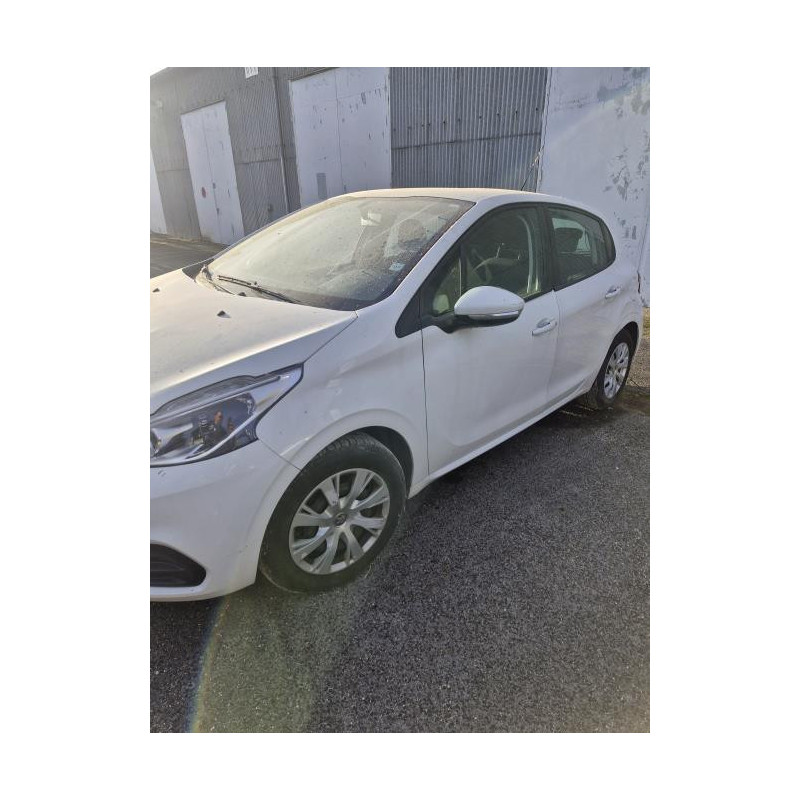 Pare choc avant PEUGEOT 208 1 PHASE 2 d’occasion