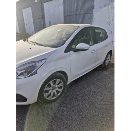 Pare choc avant PEUGEOT 208 1 PHASE 2 d’occasion