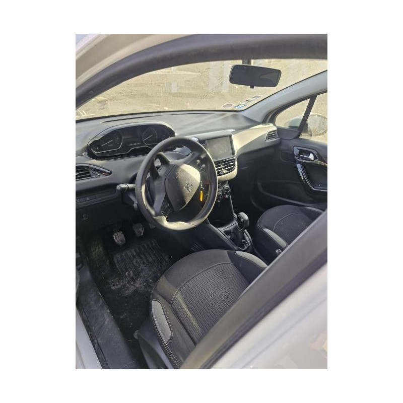 Pare choc avant PEUGEOT 208 1 PHASE 2 d’occasion