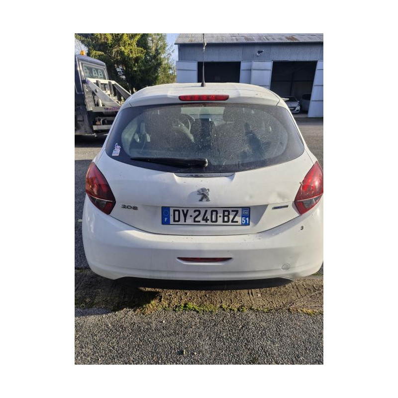 Pare choc avant PEUGEOT 208 1 PHASE 2 d’occasion