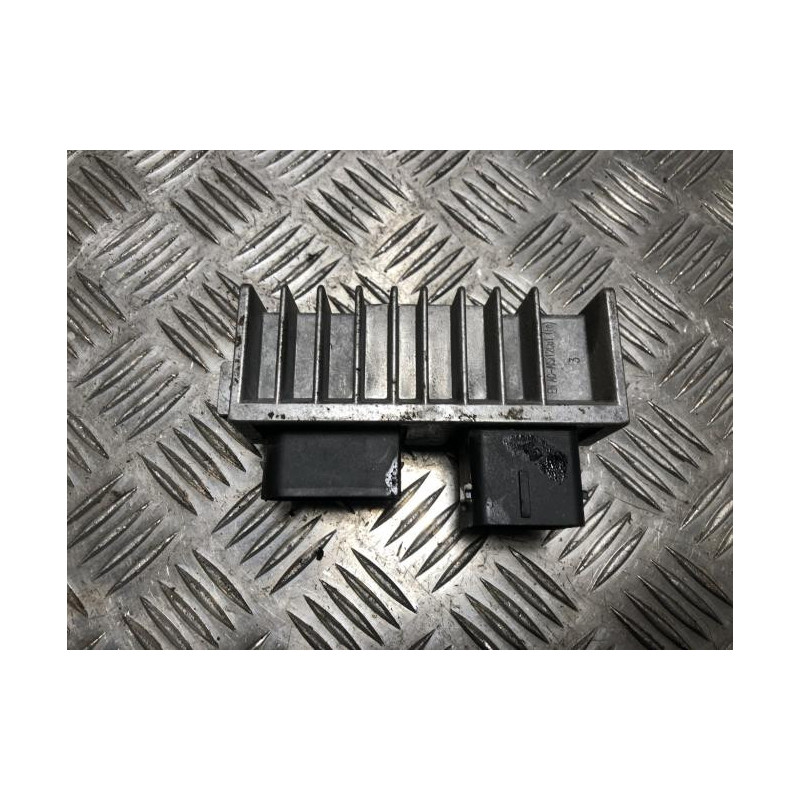 Relais de prechauffage DACIA DUSTER 2 PHASE 1 d’occasion