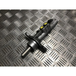 Maitre cylindre (freinage) RENAULT TRAFIC 3 COURT PHASE 1 d’occasion