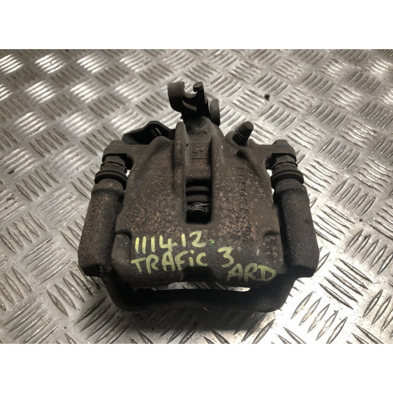 Etrier arriere droit (freinage) RENAULT TRAFIC 3 COURT PHASE 1 d’occasion