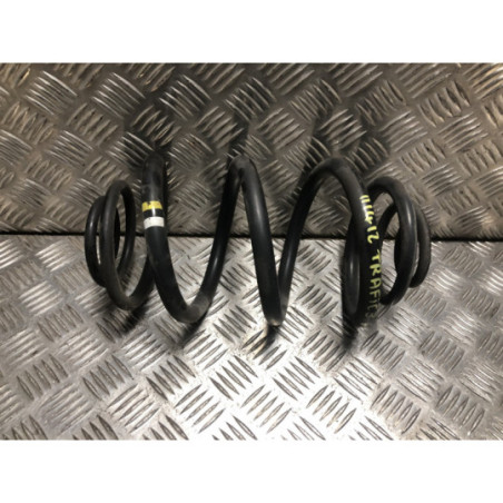 Ressort de suspension arriere RENAULT TRAFIC 3 COURT PHASE 1 d’occasion