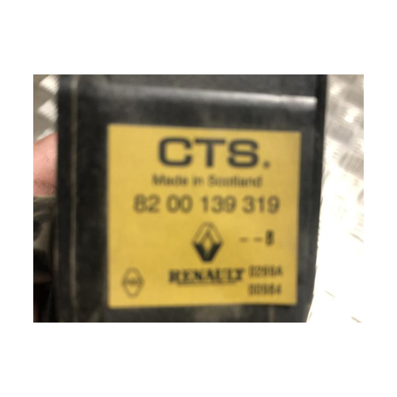 Pedale d'accelerateur RENAULT GRAND MODUS PHASE 2 d’occasion