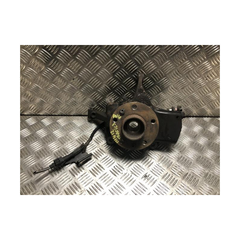 Fusee avant gauche RENAULT TRAFIC 3 COURT PHASE 1 d’occasion