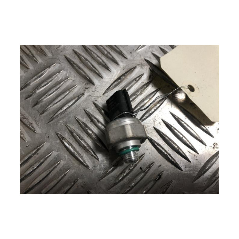 Pressostat de climatisation RENAULT TRAFIC 3 COURT PHASE 1 d’occasion
