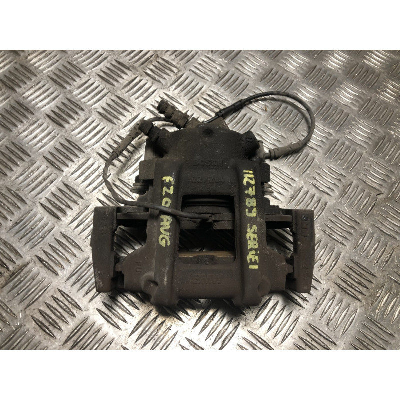 Etrier avant gauche (freinage) BMW SERIE 1 F20 PHASE 1 d’occasion