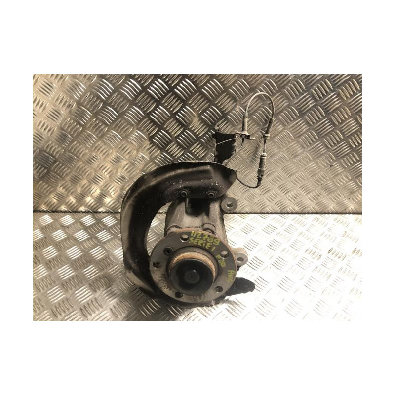 Fusee avant gauche BMW SERIE 1 F20 PHASE 1 d’occasion