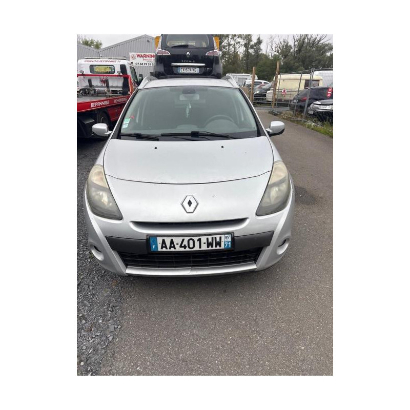 Anti brouillard droit (feux) RENAULT CLIO 3 PHASE 1 BREAK d’occasion
