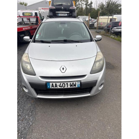 Anti brouillard droit (feux) RENAULT CLIO 3 PHASE 1 BREAK d’occasion