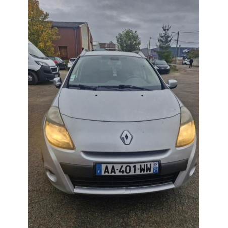 Anti brouillard droit (feux) RENAULT CLIO 3 PHASE 1 BREAK d’occasion