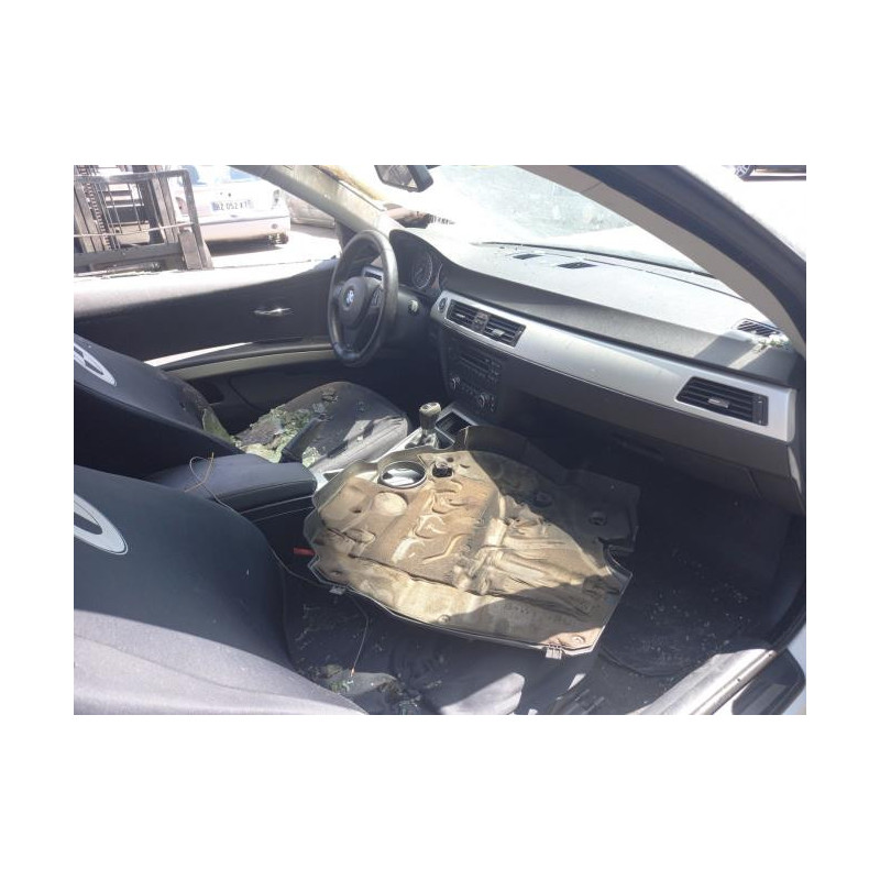 Poignee interieur avant droit BMW SERIE 3 E92 COUPE PHASE 1 d’occasion