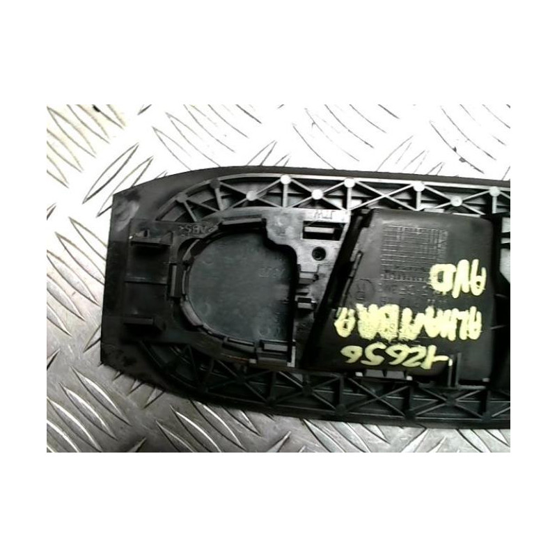 Poignee interieur avant droit SEAT ALHAMBRA 1 PHASE 2 d’occasion