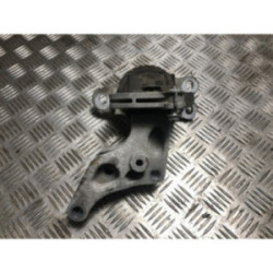 Support moteur droit RENAULT TRAFIC 3 COURT PHASE 1 d’occasion