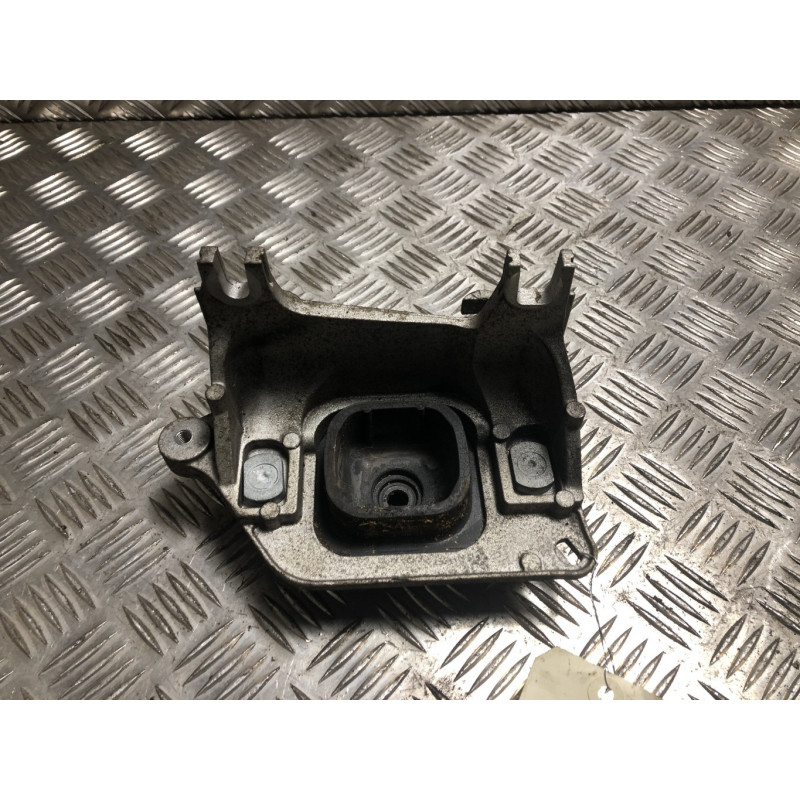 Support moteur gauche RENAULT TRAFIC 3 COURT PHASE 1 d’occasion