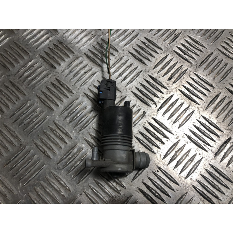 Pompe lave glace avant RENAULT TRAFIC 3 COURT PHASE 1 d’occasion