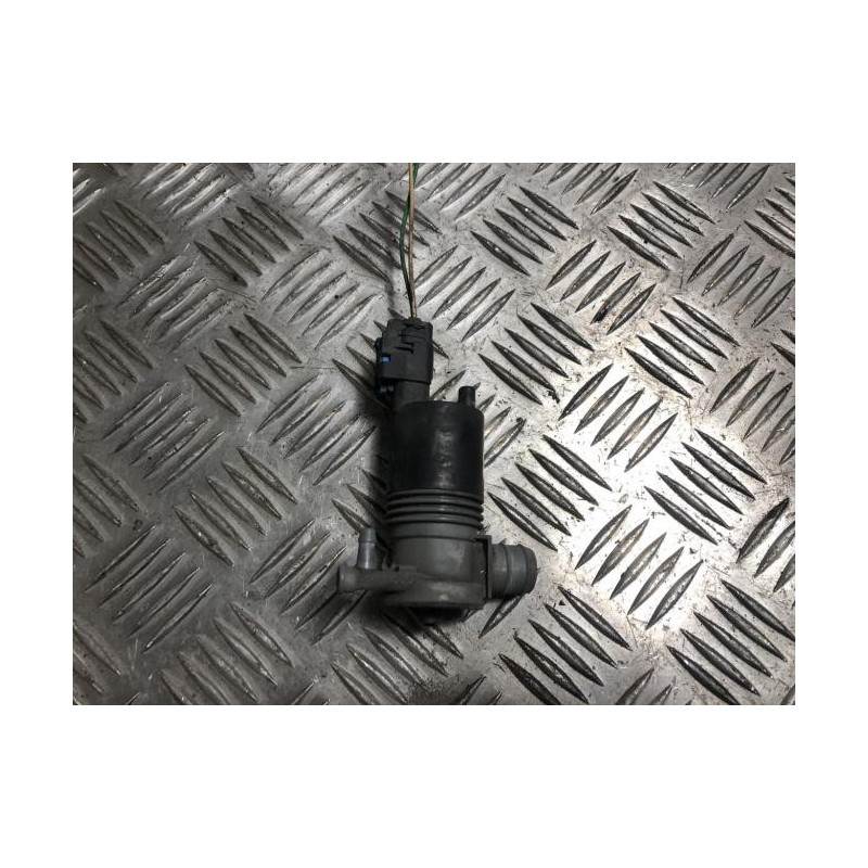 Pompe lave glace avant RENAULT TRAFIC 3 COURT PHASE 1 d’occasion