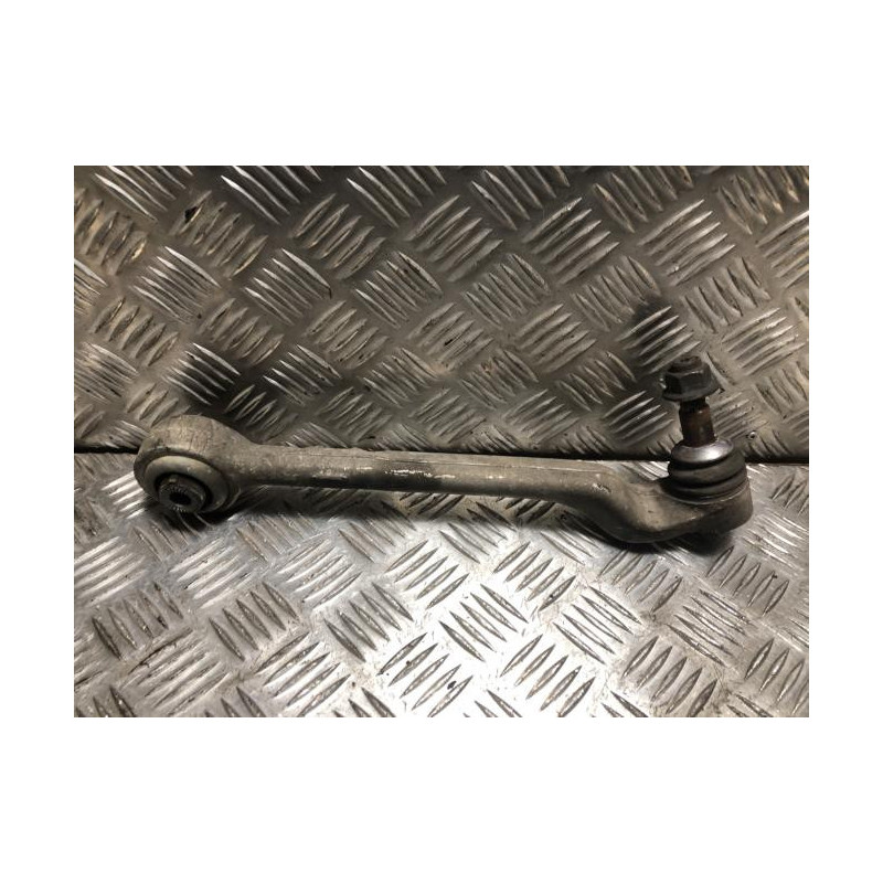 Bielette barre stabilisatrice avant gauche BMW SERIE 1 F20 PHASE 1 d’occasion
